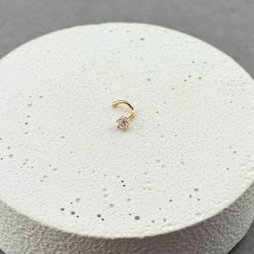 Золотой пирсинг с фианитом. Артикул: 010421